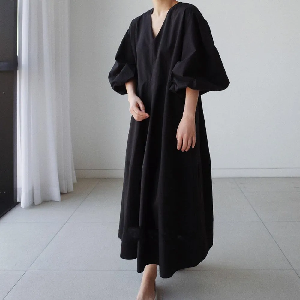 V-Neck Ballon Design Maxi Dress
